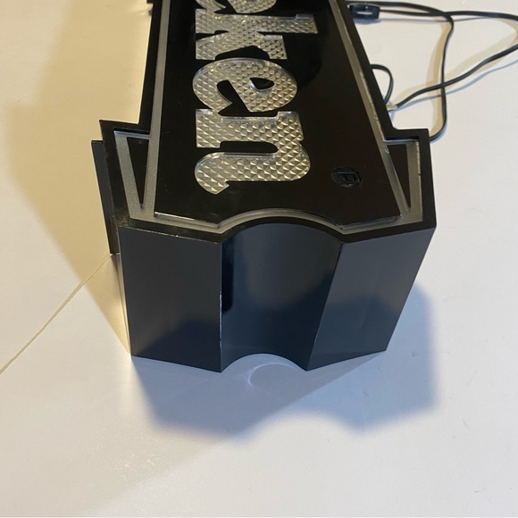 Heineken illuminated sign GUC, retro 90’s? As shown,separated a tiny bit,works! - Picture 9 of 16